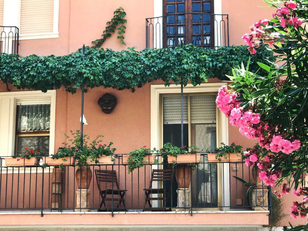 Casa Al Duomo Apartment Taormina Bagian luar foto