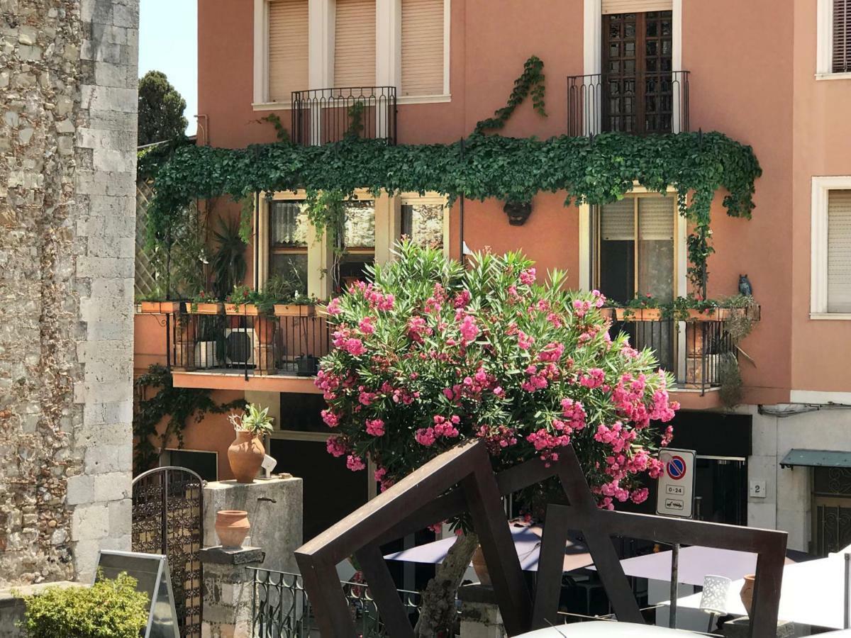 Casa Al Duomo Apartment Taormina Bagian luar foto